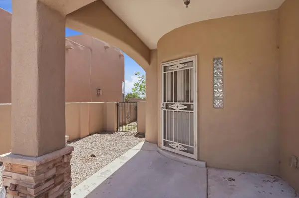 4016 Palacio Real AVE NW, Albuquerque, NM 87120