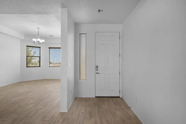5959 Redondo Sierra Vista NE, Rio Rancho, NM 87144