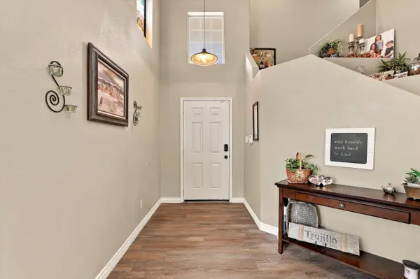 7001 Kayser Mill RD NW, Albuquerque, NM 87114