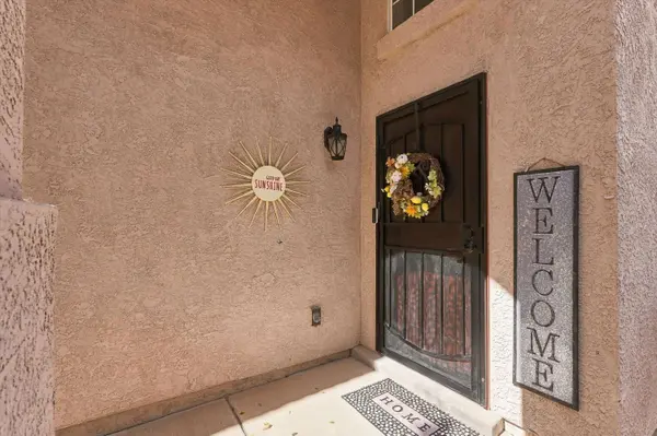 7001 Kayser Mill RD NW, Albuquerque, NM 87114