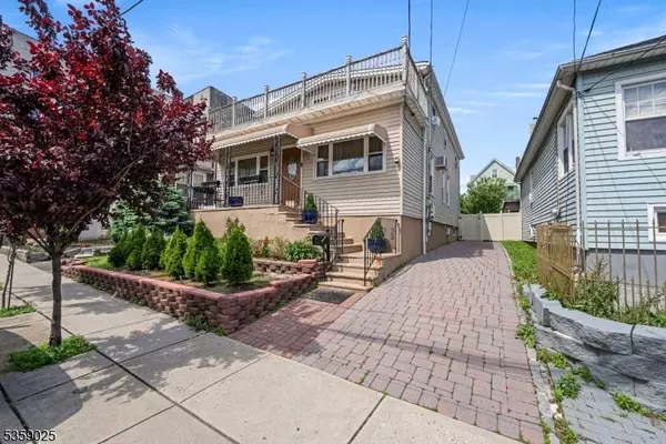 263 Morningside Ave, Cliffside Park Boro, NJ 07010