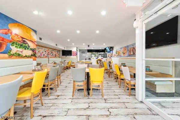 945 Elizabeth Ave, Elizabeth City, NJ 07201