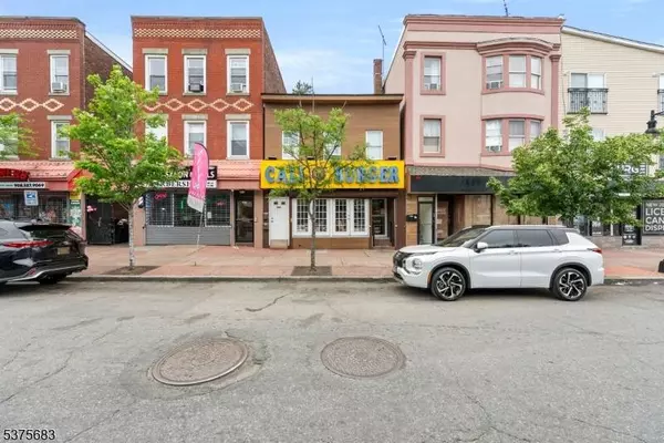 945 Elizabeth Ave, Elizabeth City, NJ 07201