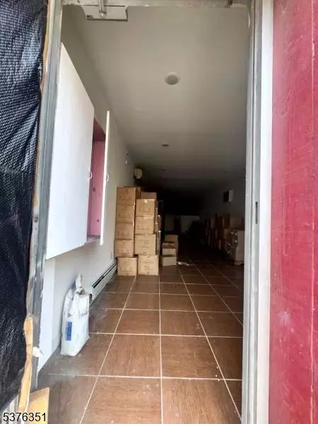 285 Mayor Gibson, Newark City, NJ 07104