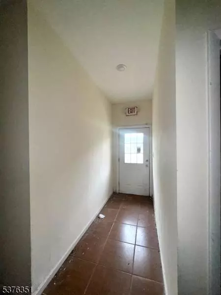 285 Mayor Gibson, Newark City, NJ 07104