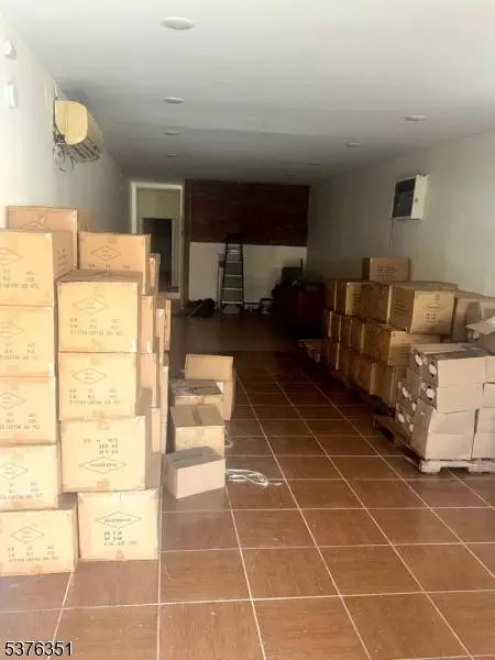 285 Mayor Gibson, Newark City, NJ 07104