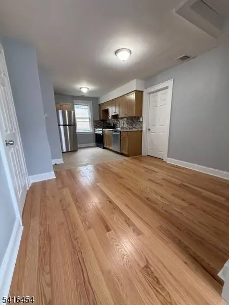 51 Myrtle Ave Unit 2 #2, Clifton City, NJ 07014