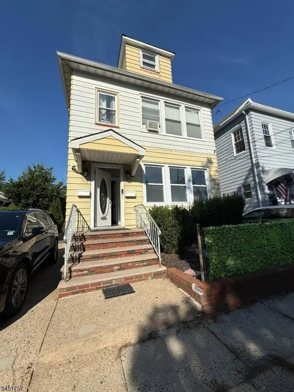 91 Arthur St