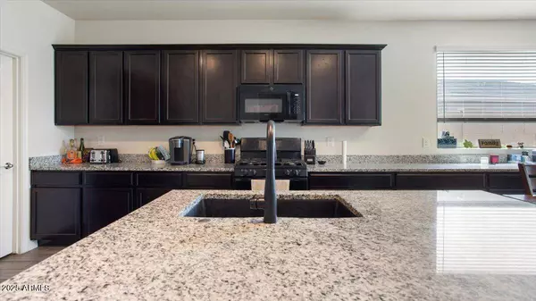 1924 S 82ND Circle, Mesa, AZ 85209