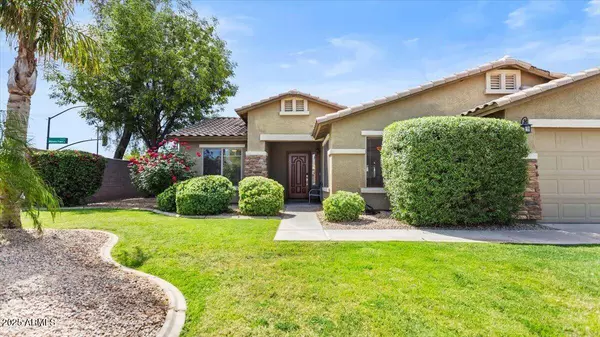 2585 E MORGAN Drive, Gilbert, AZ 85295