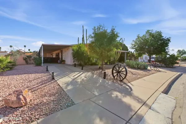 349 S ALVARO Circle, Mesa, AZ 85206