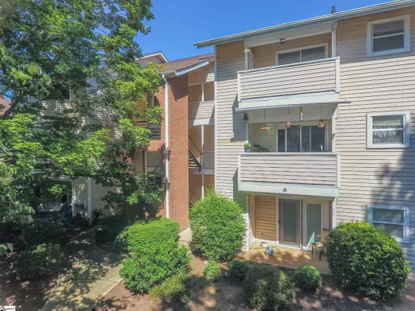 2601 Duncan Chapel Road, Greenville, SC 29617