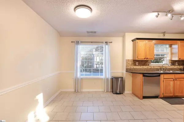 4 Green Oak Drive, Simpsonville, SC 29680