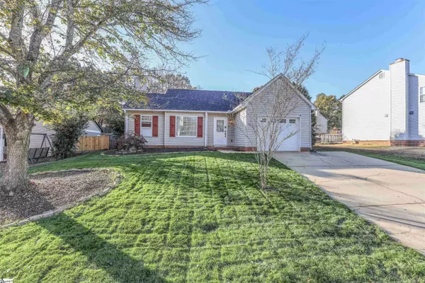 4 Green Oak Drive, Simpsonville, SC 29680