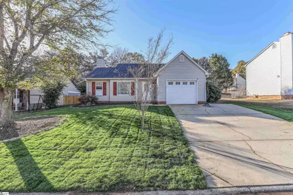 4 Green Oak Drive, Simpsonville, SC 29680