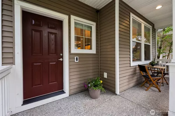 2805 SW Bataan ST, Seattle, WA 98126