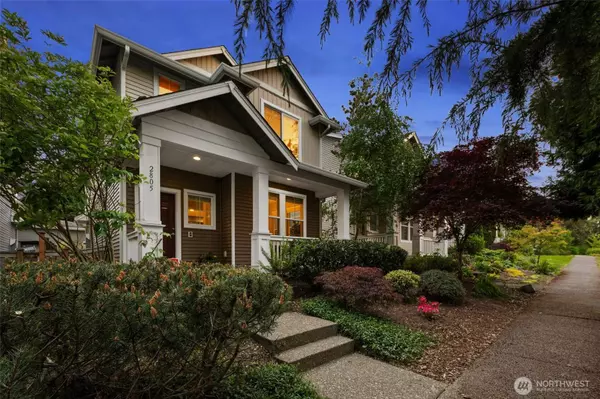 2805 SW Bataan ST, Seattle, WA 98126