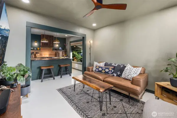 2030 E Fairbanks ST, Tacoma, WA 98404