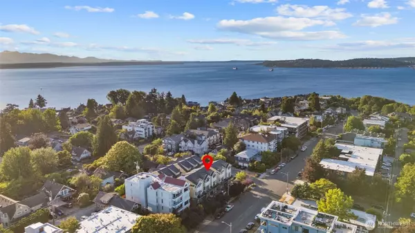 1609 California AVE SW #A, Seattle, WA 98116