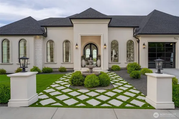 5410 Hershey LN, West Richland, WA 99353