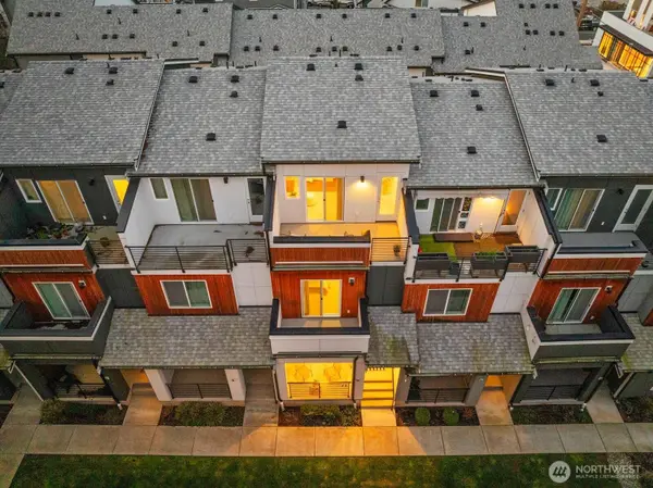 14517 1st AVE NE #D, Shoreline, WA 98155