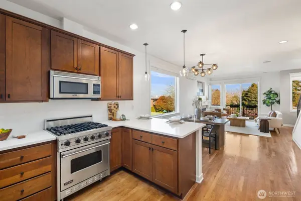 1601 California AVE SW, Seattle, WA 98116