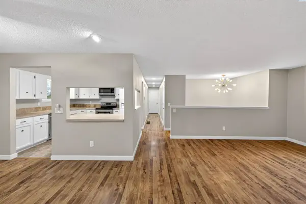 526 S Taft Street, Kennewick, WA 99336