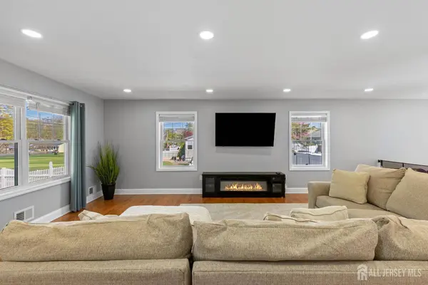 1717 Grant AVE, South Plainfield, NJ 07080