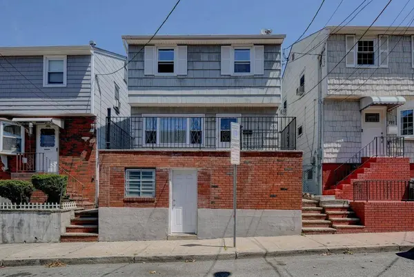 294 LEMBECK AVE, Jc Greenville, NJ 07305