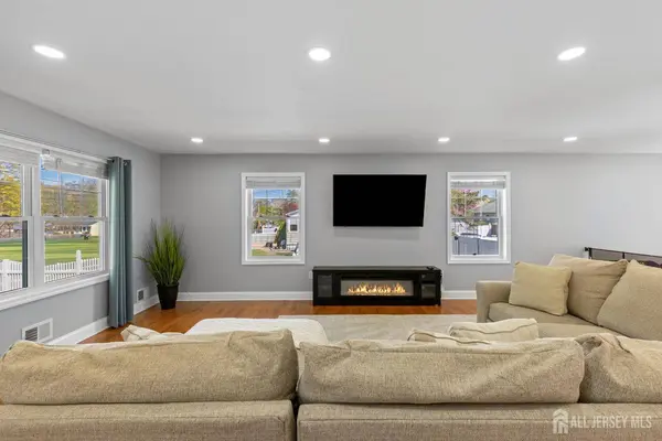 1717 Grant AVE, South Plainfield, NJ 07080