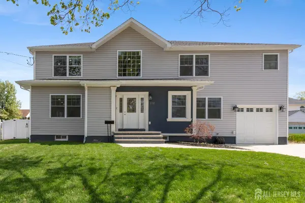 1717 Grant AVE, South Plainfield, NJ 07080