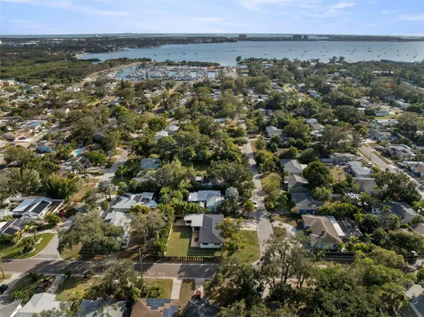 2602 47TH ST S, Gulfport, FL 33711