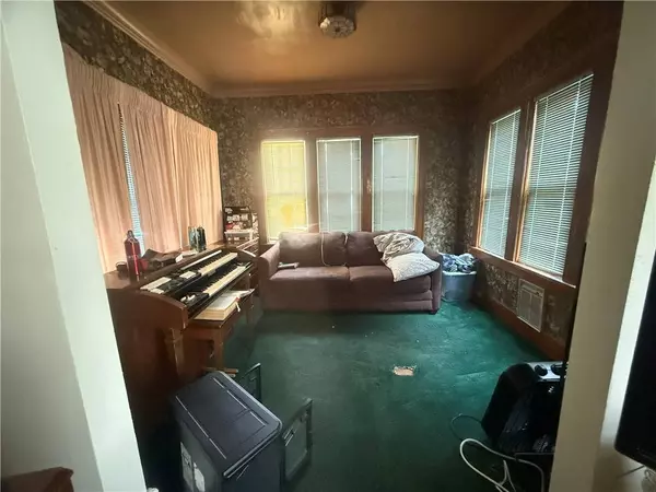 2143 Titus AVE, Rochester, NY 14622