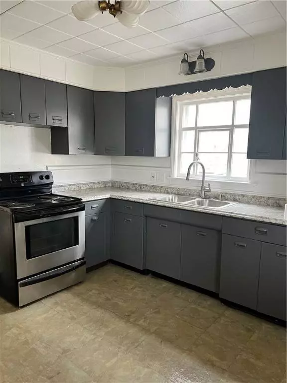 58 Mayflower ST, Rochester, NY 14615