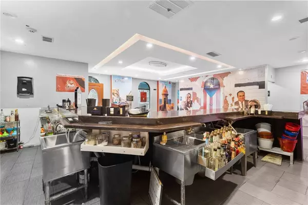 2264 Clifford AVE, Rochester, NY 14609