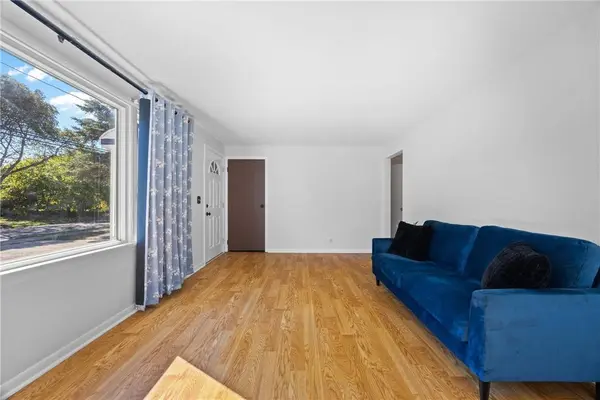 175 Hildegarde RD, Rochester, NY 14626