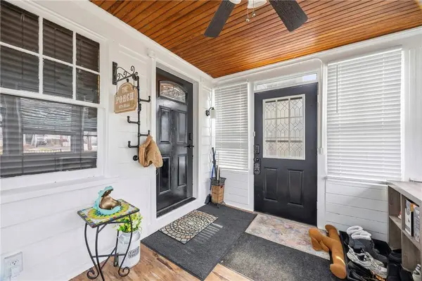 2042 N Clinton AVE, Rochester, NY 14621