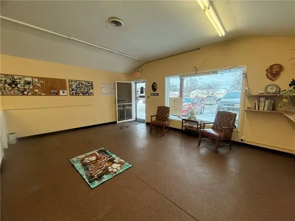 2775 Dewey AVE, Rochester, NY 14616