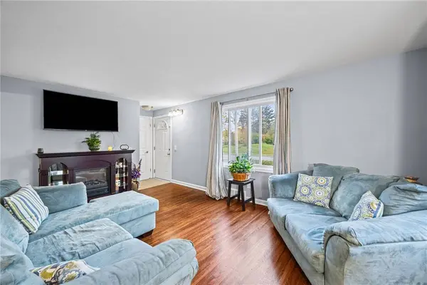 444 Waring RD, Rochester, NY 14609