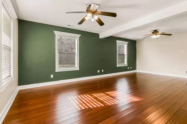 808 N Holmes RD, Drexel, MO 64742