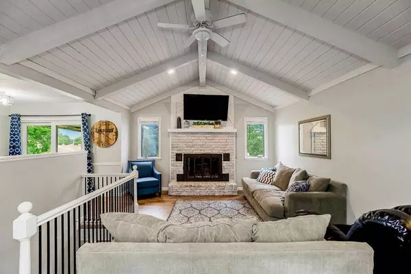 200 S Broadmoor ST, Louisburg, KS 66053