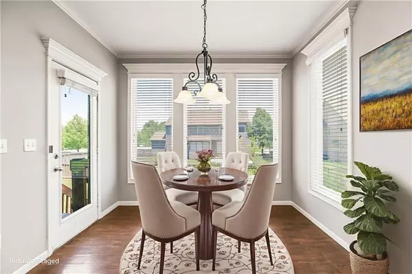 16211 S Locust ST, Olathe, KS 66062