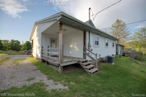 281 BROADWAY, Springfield Charter Township, MI 48350