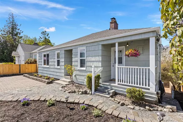 9731 Phinney AVE N, Seattle, WA 98103