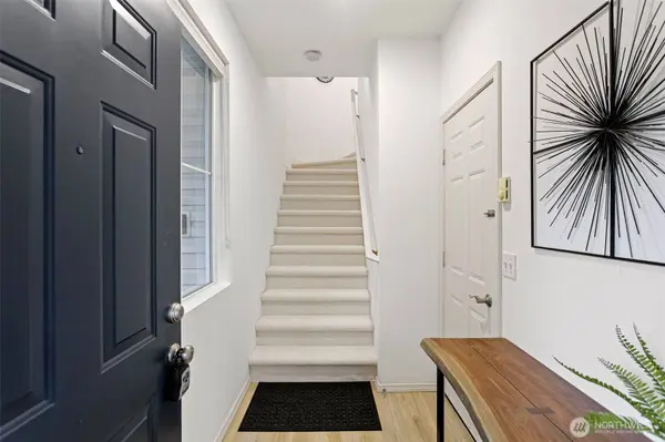 5208 236th PL SE #21-3, Issaquah, WA 98029