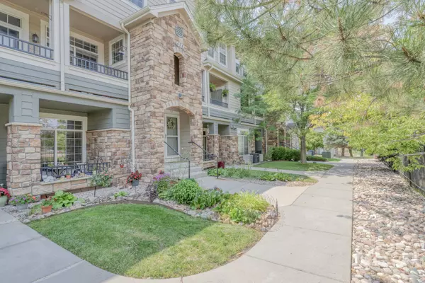 494 Black Feather Loop #117, Castle Rock, CO 80104-7820