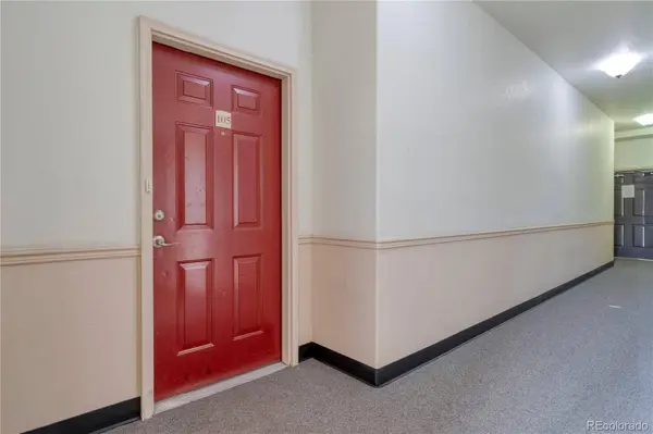 15700 E Jamison DR #105, Englewood, CO 80112