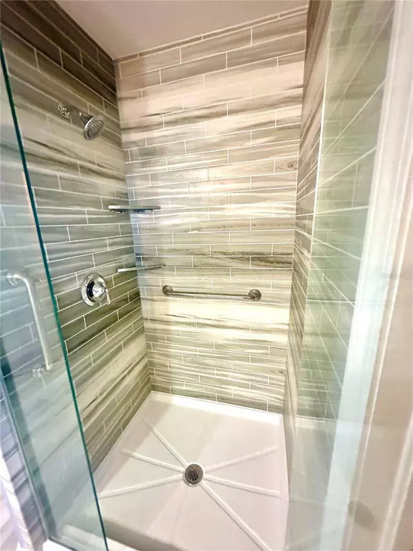 7423 PULTENEY DR, Zephyrhills, FL 33545