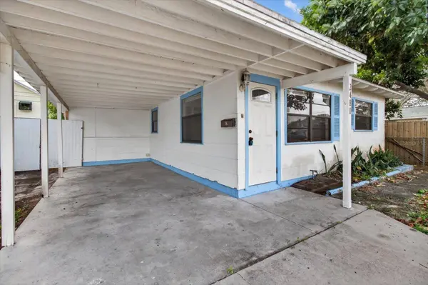 2480 18TH AVE N, St Petersburg, FL 33713