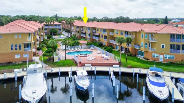 1513 WHARFSIDE DR #1513, Tarpon Springs, FL 34689
